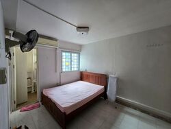 Blk 240 Gombak Gardens (Bukit Batok), HDB 3 Rooms #561591651